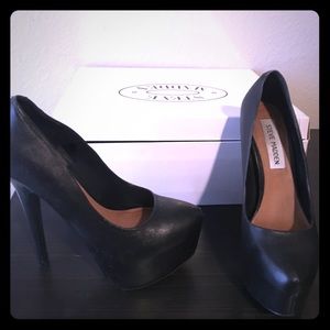 Steve Madden DeJavu Pump